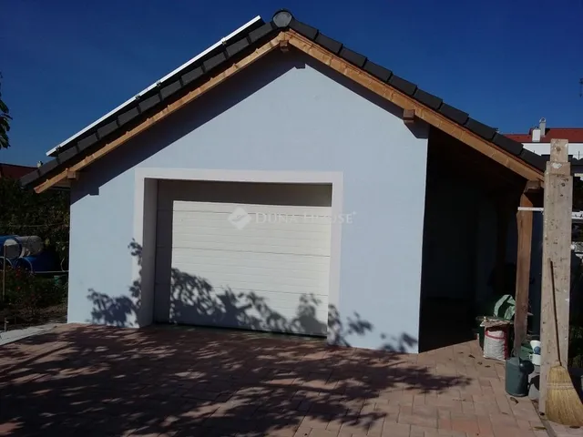 Eladó ház Veszprém 249 nm