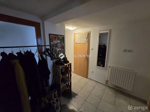 Eladó lakás Veszprém 72 nm