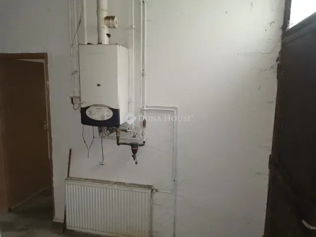 Eladó lakás Balatonfűzfő 260 nm