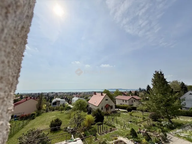 Eladó lakás Balatonfüred 76 nm