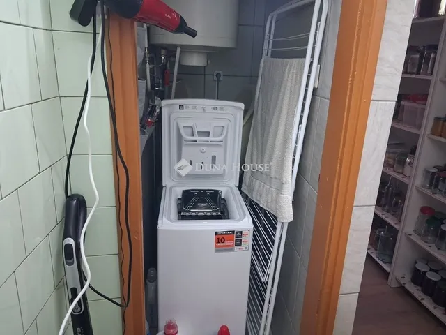 Eladó ház Várpalota 54 nm