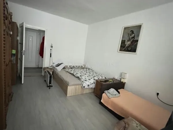 Eladó lakás Pétfürdő 48 nm