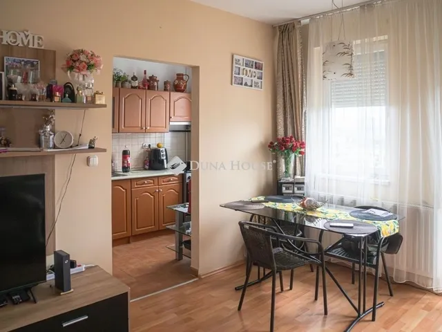Eladó lakás Veszprém, Bakonyalja 68 nm