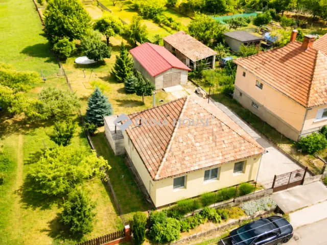 Eladó ház Litér 65 nm