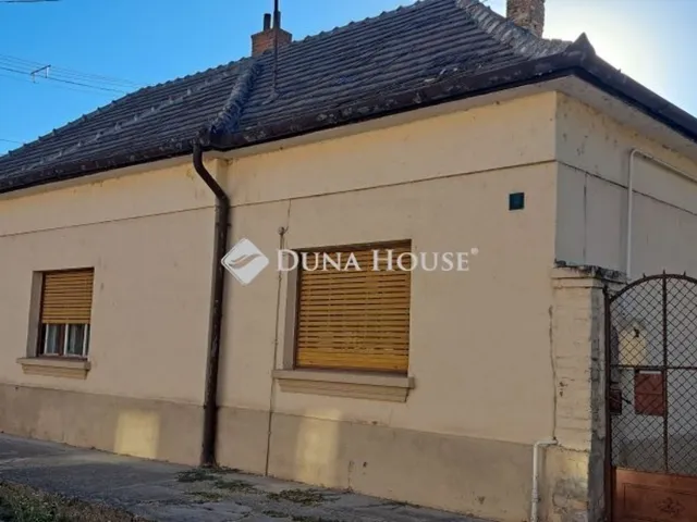 Eladó ház Hajmáskér 108 nm