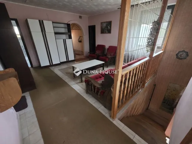 Eladó ház Olaszfalu 180 nm