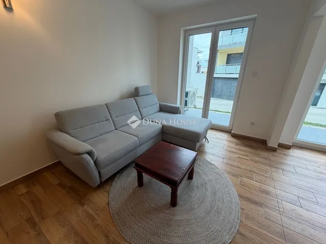Kiadó lakás Veszprém 42 nm