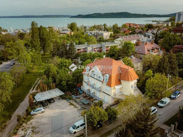 Eladó ház Balatonfüred 780 nm