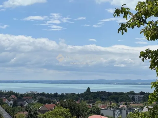 Eladó ház Balatonfüred 313 nm