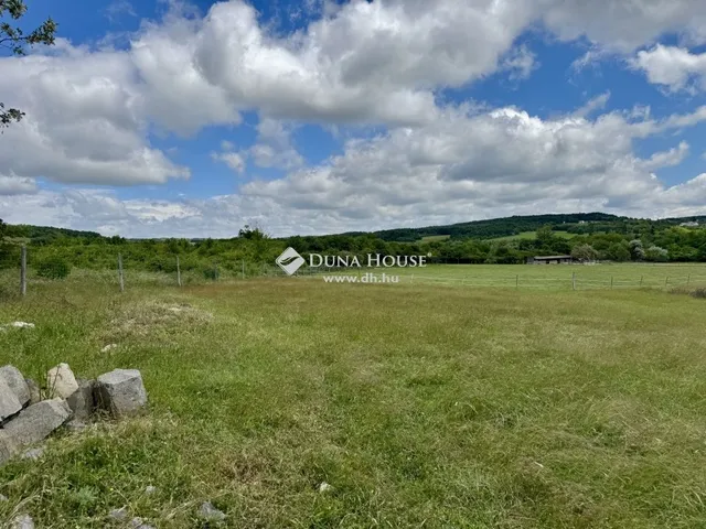 Eladó telek Dörgicse 61686 nm