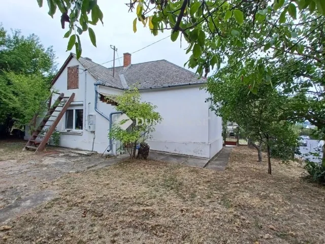 Eladó ház Balatonszőlős 63 nm