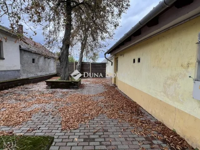 Eladó kereskedelmi és ipari ingatlan Tótvázsony 234 nm