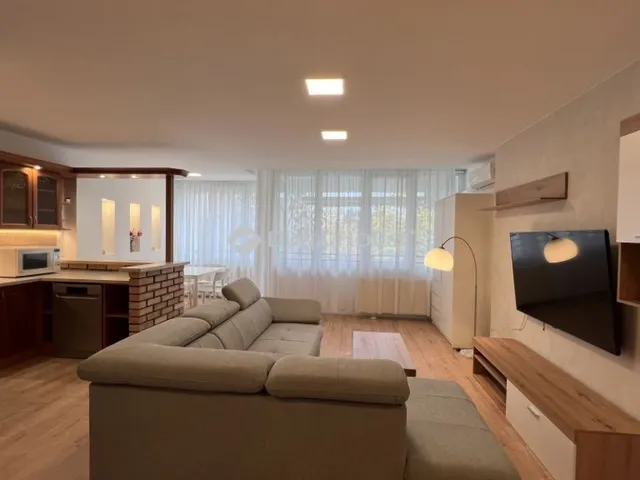 Kiadó lakás Balatonfüred 85 nm