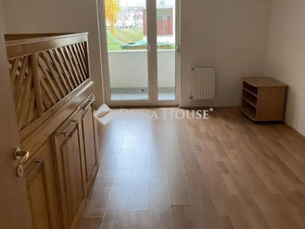 Eladó lakás Veszprém 39 nm