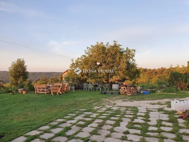 Eladó üdülő és hétvégi ház Mencshely 163 nm