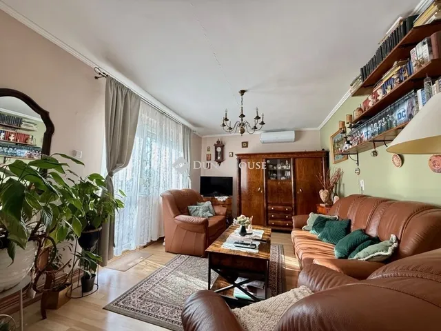 Eladó lakás Balatonfüred 73 nm