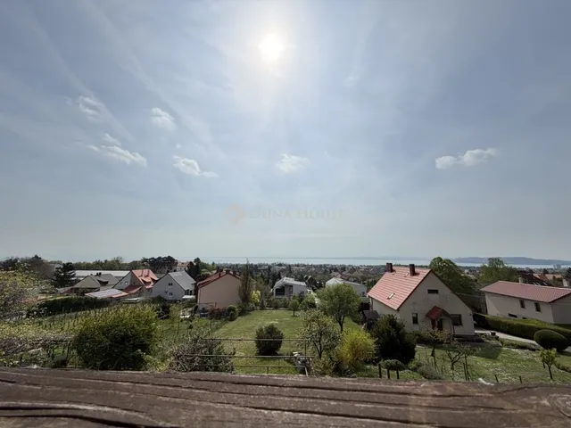 Eladó lakás Balatonfüred 76 nm