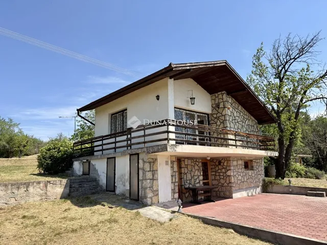 Eladó telek Lovas 9784 nm