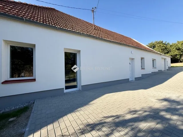 Eladó ház Szentgál 125 nm
