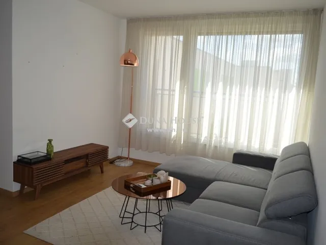 Kiadó lakás Debrecen, Belváros 69 nm