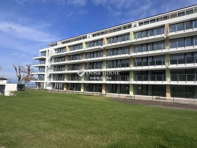 Eladó lakás Siófok, Ezüstpart 78 nm