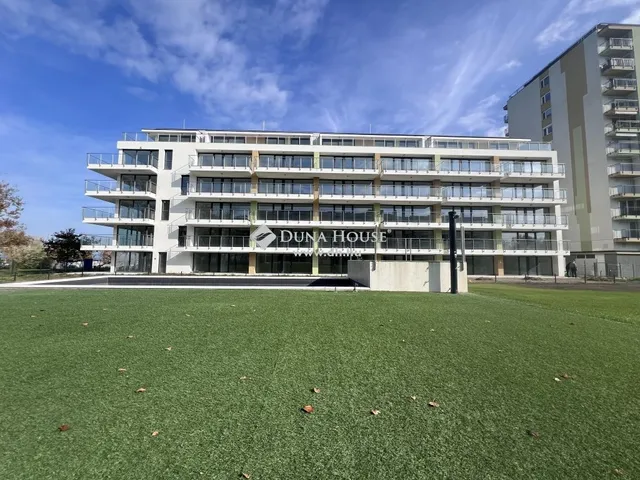 Eladó lakás Siófok, Ezüstpart 55 nm