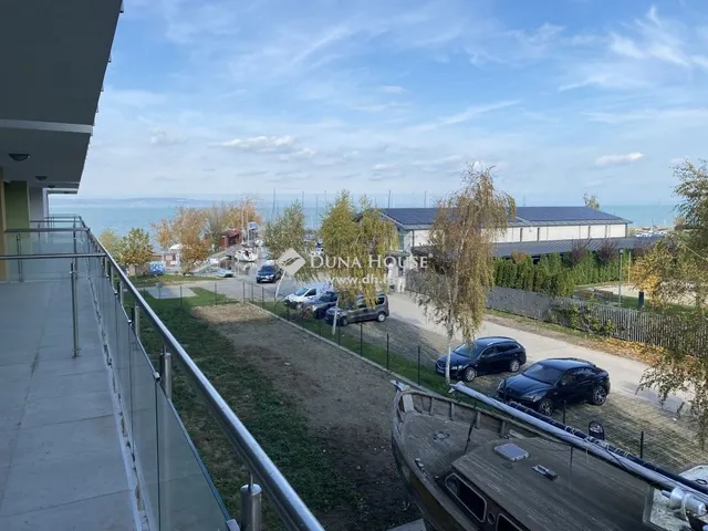 Eladó lakás Siófok, Ezüstpart 55 nm