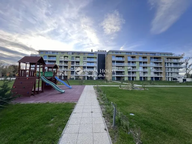 Eladó lakás Siófok 75 nm