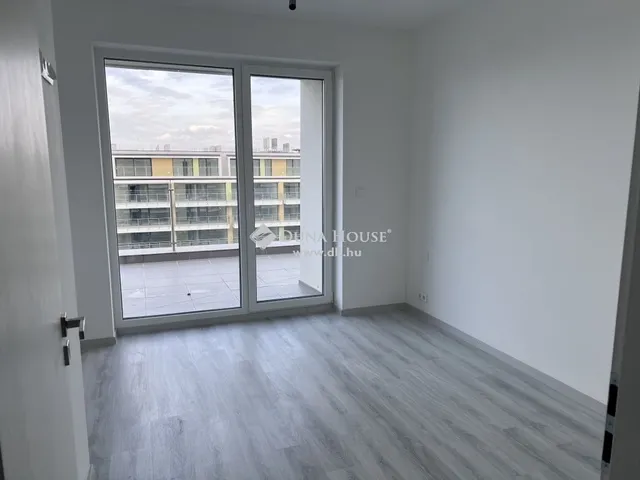 Eladó lakás Siófok, Ezüstpart 75 nm