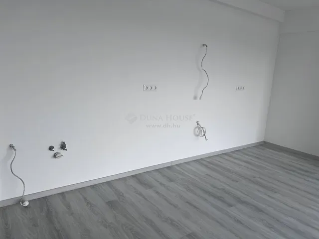 Eladó lakás Siófok, Ezüstpart 75 nm