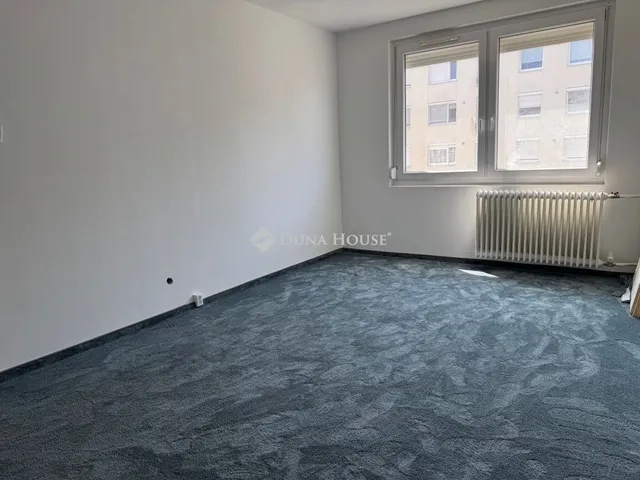 Eladó lakás Debrecen, Vénkert 55 nm