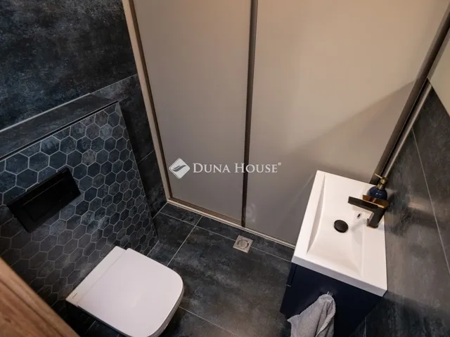 Eladó ház Debrecen, Úrrétje 204 nm