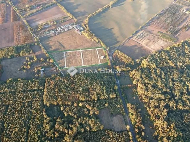 Eladó telek Debrecen, Pallag 1165 nm