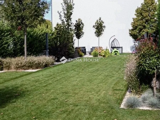 Eladó ház Debrecen, Hatvan utcai kert 206 nm