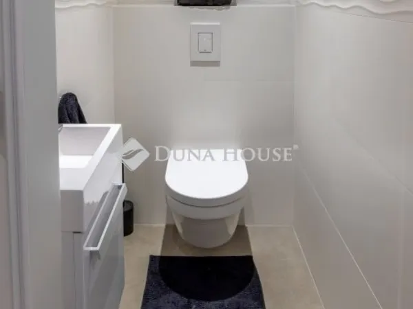 Eladó ház Debrecen, Hatvan utcai kert 206 nm