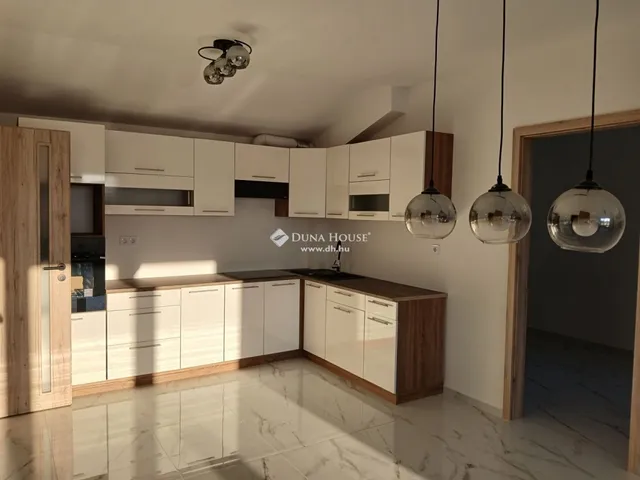 Eladó lakás Hajdúszoboszló 71 nm