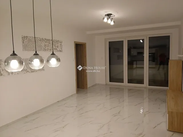 Eladó lakás Hajdúszoboszló 71 nm