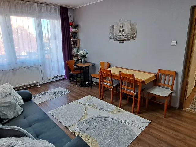 Eladó lakás Székesfehérvár, Belváros 49 nm