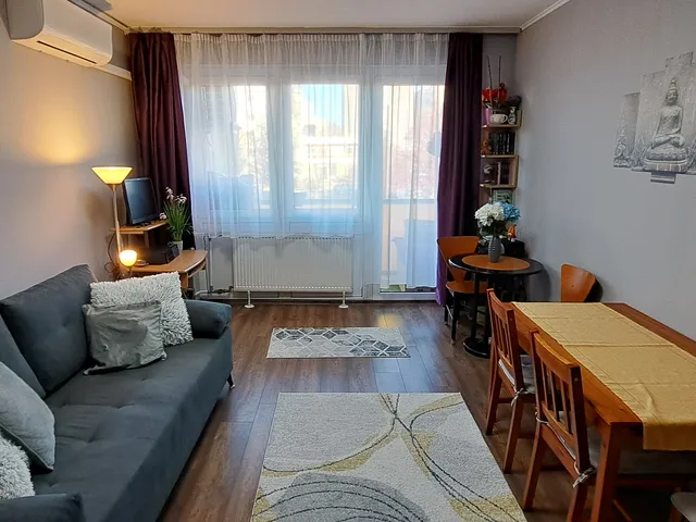 Eladó lakás Székesfehérvár, Belváros 49 nm