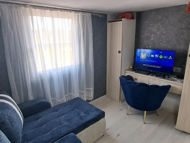 Eladó ház Perkáta 40 nm