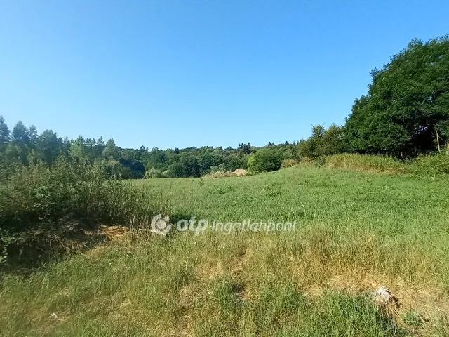 Eladó telek Salgótarján 170 nm