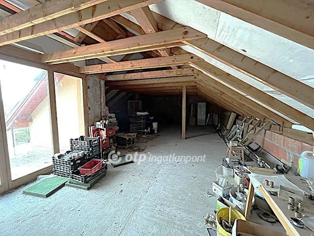 Eladó ház Kazár 311 nm