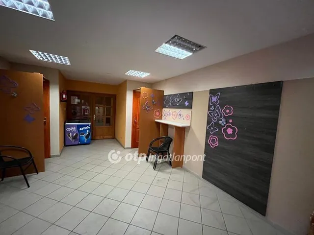 Eladó ház Kazár 311 nm