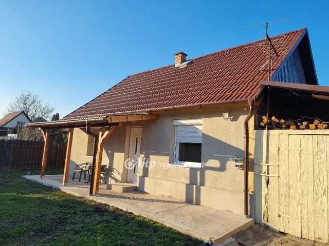 Eladó ház Bátonyterenye 185 nm