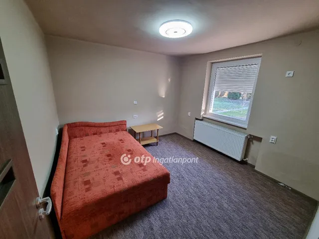 Eladó ház Bátonyterenye 185 nm