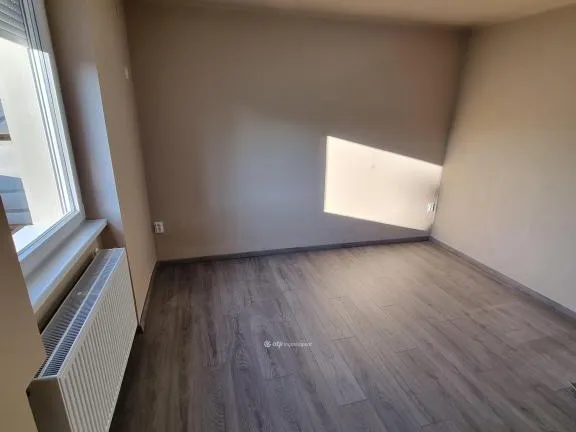 Eladó ház Bátonyterenye 185 nm