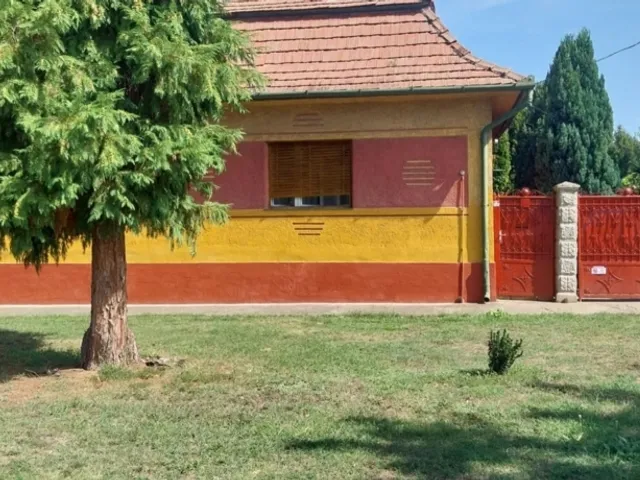 Eladó ház Vámosmikola 146 nm