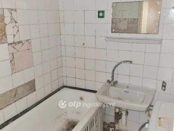Eladó lakás Bátonyterenye 34 nm