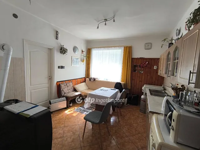 Eladó ház Kazár 75 nm