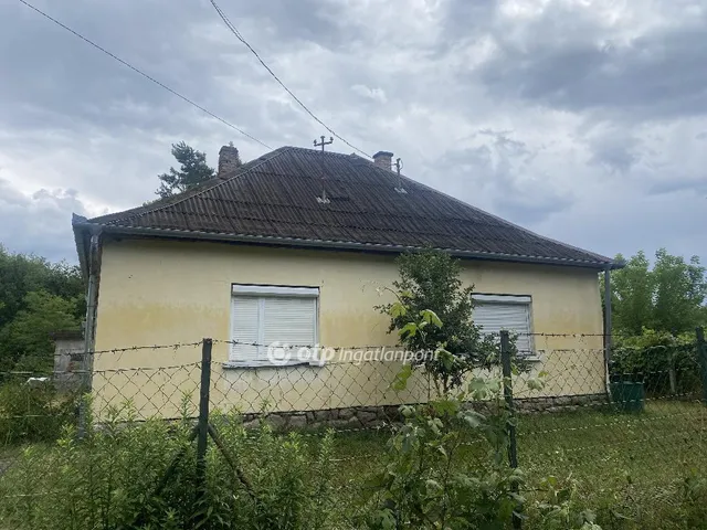 Eladó üdülő és hétvégi ház Dejtár 106 nm